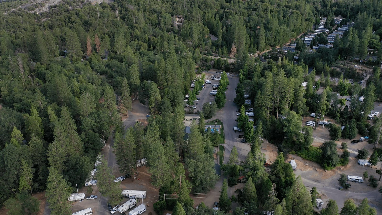 Outdoorsy Yosemite aerial view showing scale