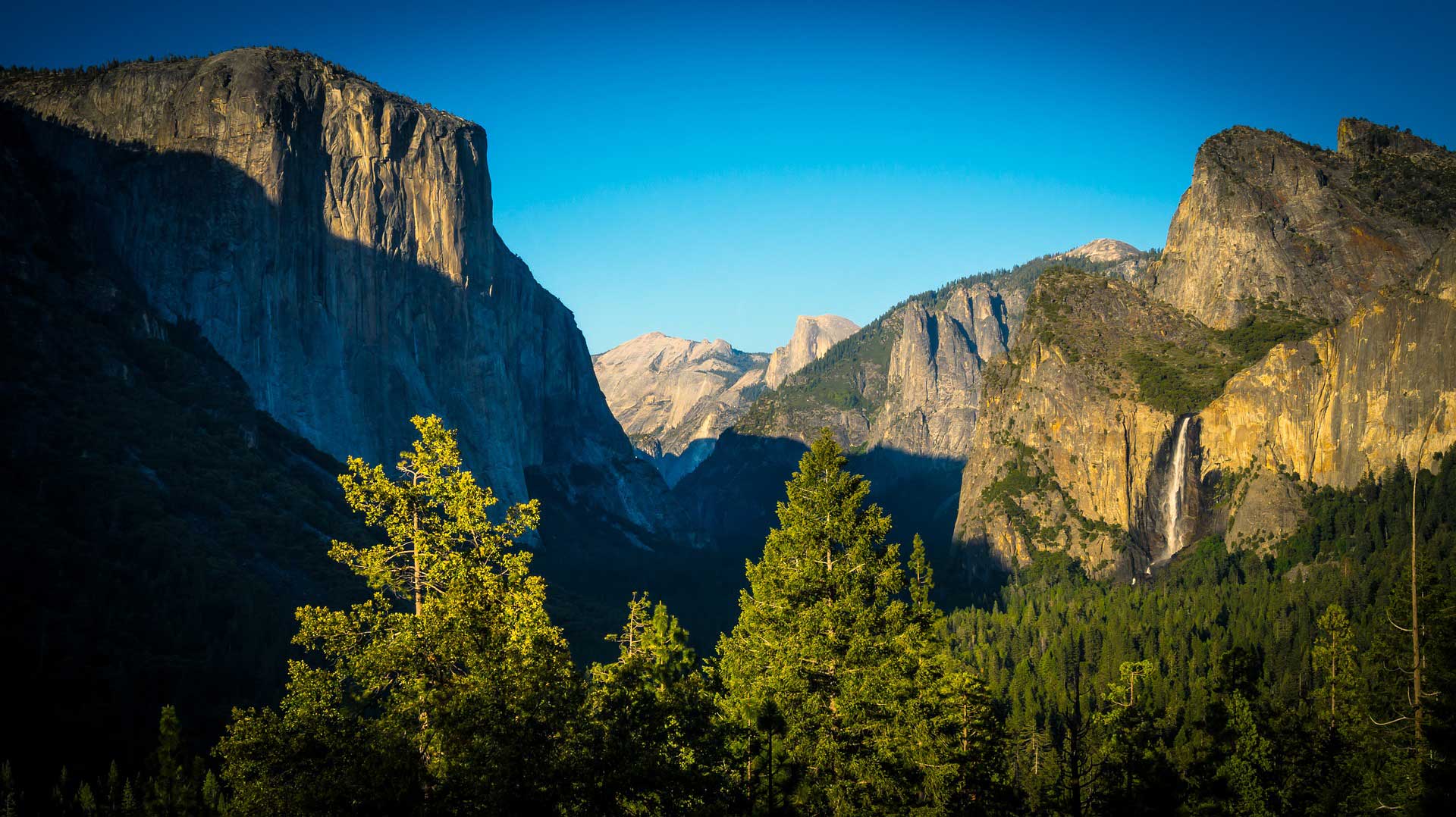 Camping Near Yosemite During Fall or Winter